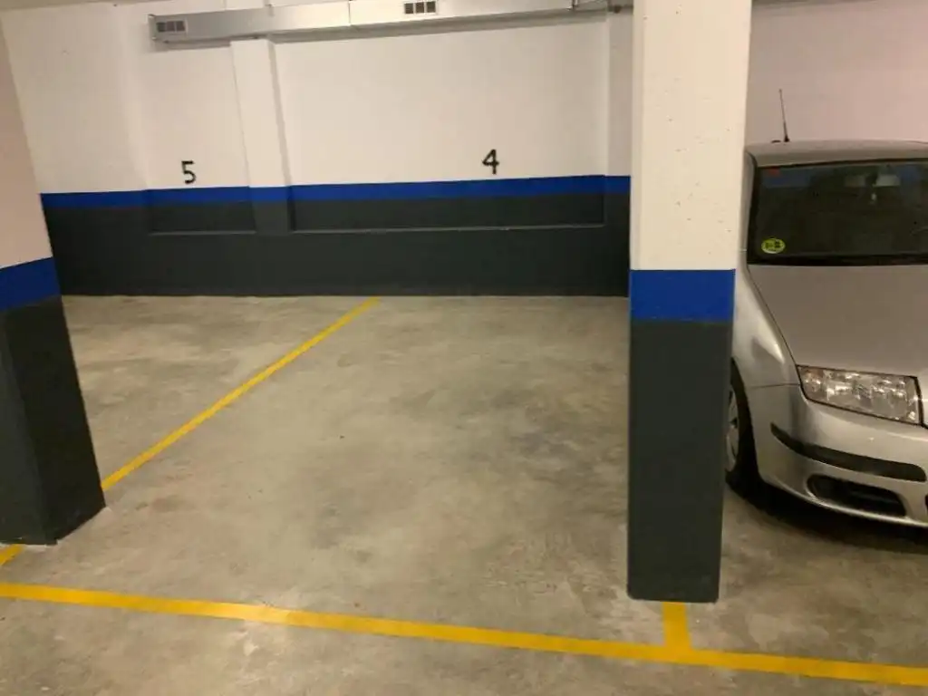 Aparcament de Garatge en venda en Manresa