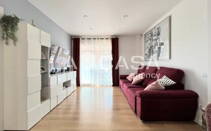 Flat for sale in Badalona  with Balcony