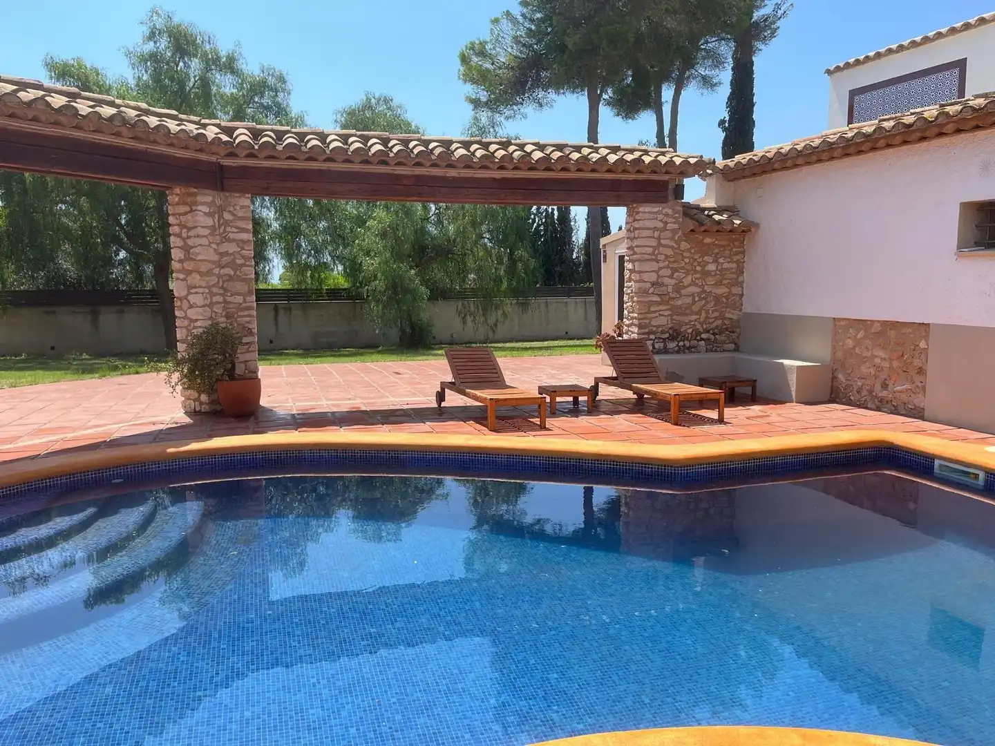 Piscina de Finca rústica en venda en El Vendrell amb Aire condicionat, Jardí privat i Piscina