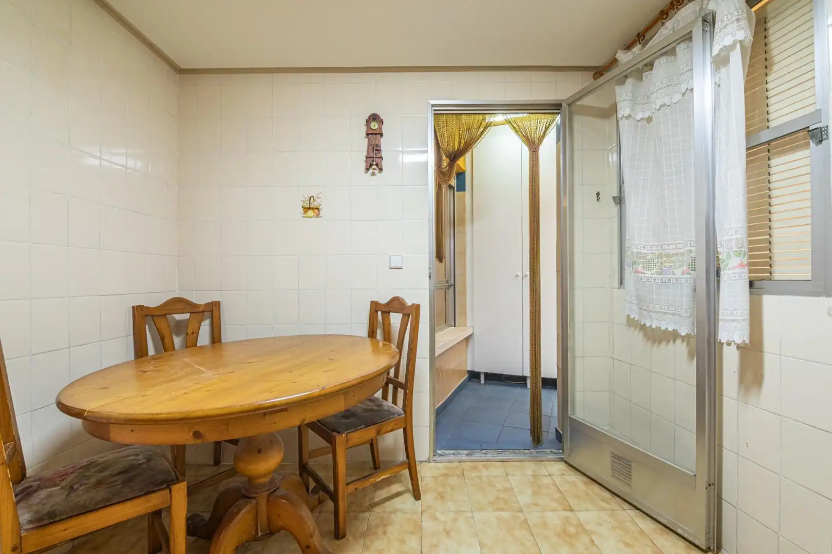 Küche von Wohnung zum Verkauf in Elche / Elx mit Klimaanlage, Heizung und Balkon