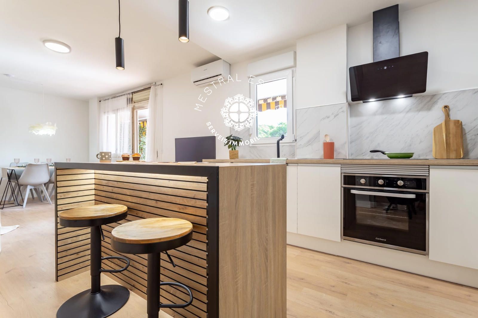 Kitchen of Flat for sale in Salou  with Air Conditioner, Heating and Parquet flooring