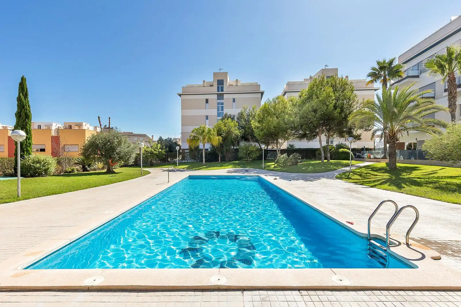 Apartamento con piscina en venta en Calle VANILLA, imagen 28
