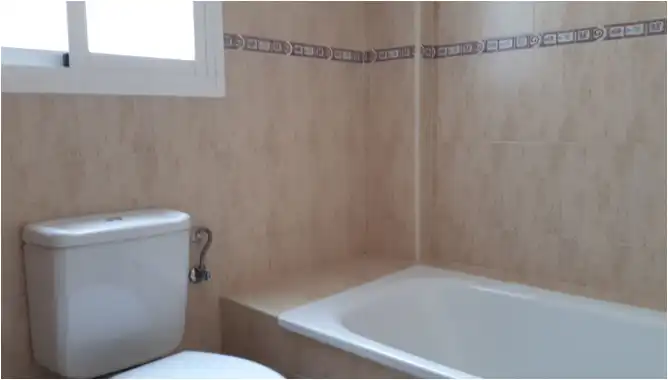 Piso con ascensor en venta en Coria del Río, imagen 3