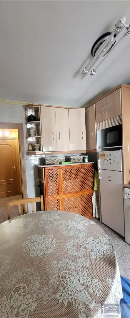 Cuina de Pis en venda en Piedrahíta amb Calefacció, Terrassa i Traster