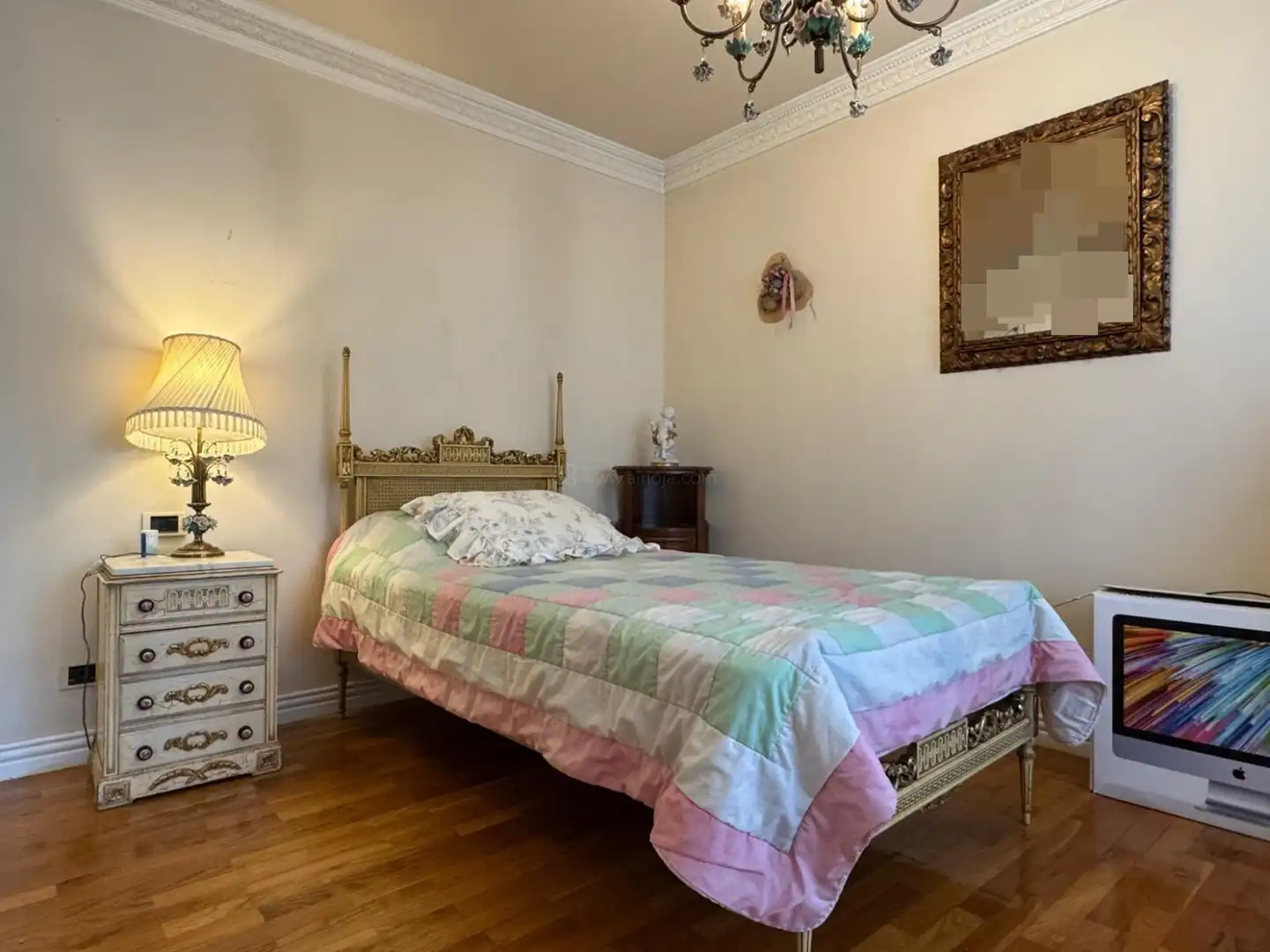 Schlafzimmer von Haus oder Chalet zum Verkauf in  Logroño mit Klimaanlage, Heizung und Privatgarten