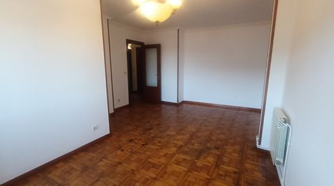Foto 4 de Piso en venta en Torrelavega - Cl el Trust, Centro, Torrelavega