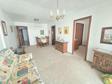 Piso con ascensor en venta en Calle Rafal 14B