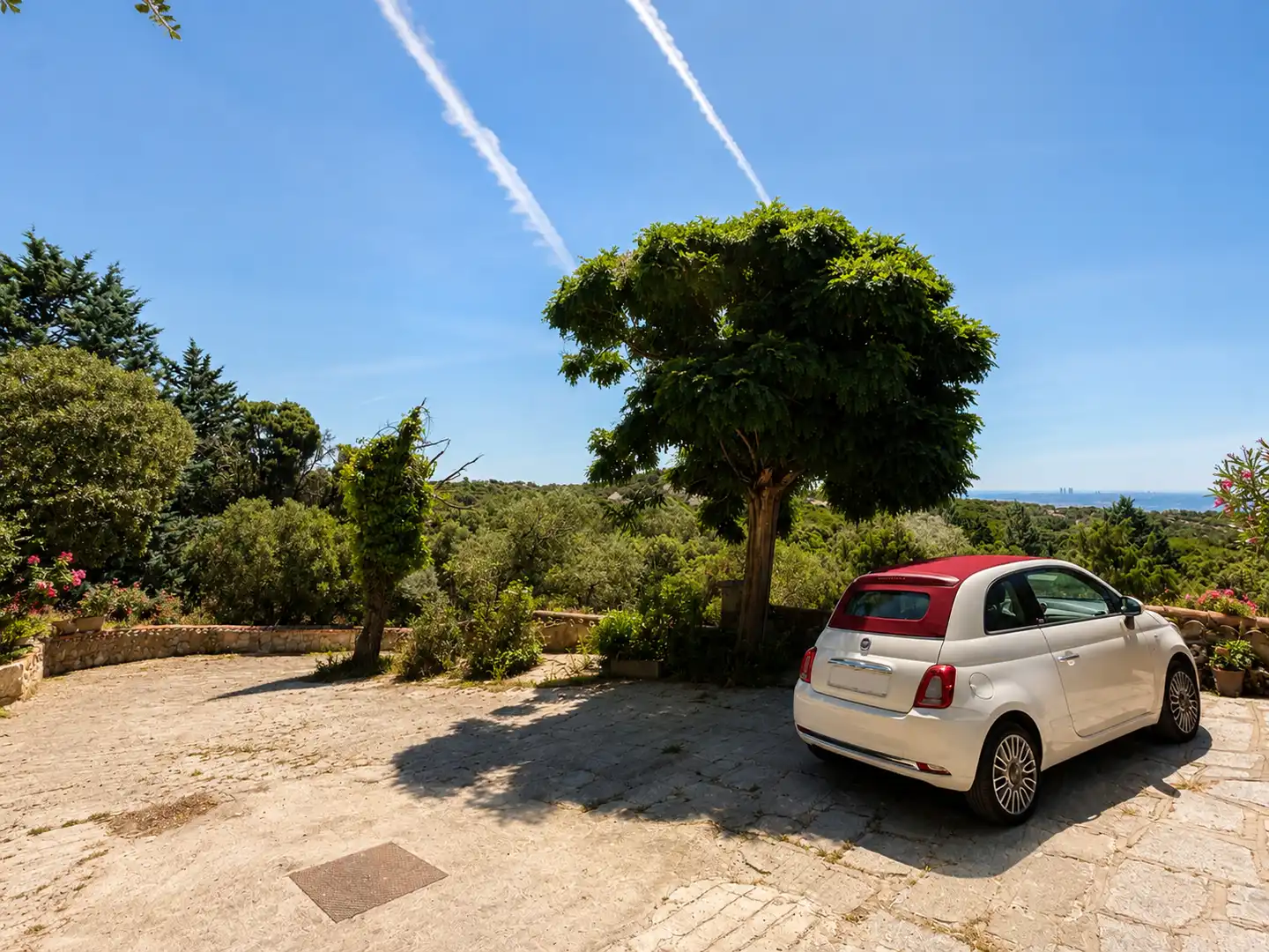 Parking of Houses for sale in Hoyo de Manzanares  with Air Conditioner, Private garden and Swimming Pool