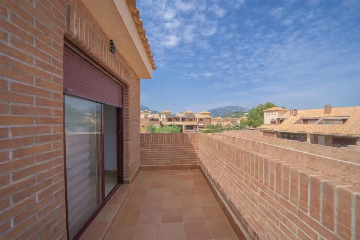 Terrassa de Casa adosada en venda en La Nucia amb Aire condicionat, Calefacció i Terrassa