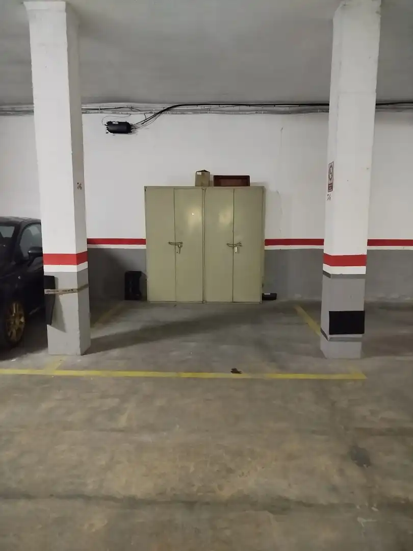 Parkplatz von Wohnung zum Verkauf in Tarragona mit Heizung, Terrasse und Ofen