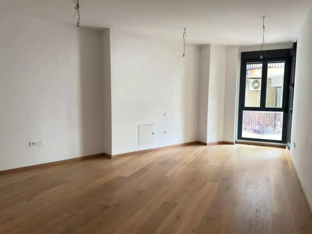 Wohnzimmer von Wohnung zum Verkauf in Zaragoza mit Klimaanlage, Heizung und Ofen