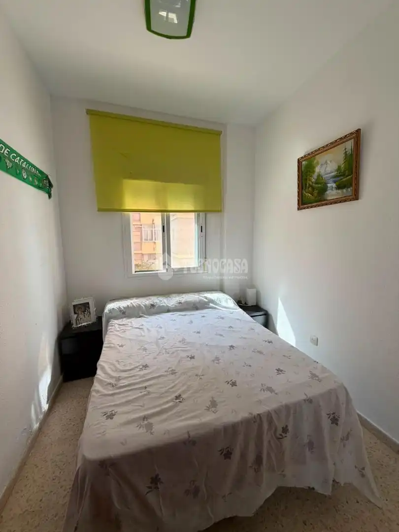 Flat for sale in Salesianos