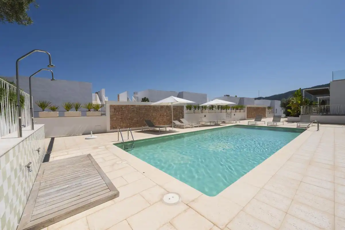 Piscina de Estudi en venda en Sant Josep de sa Talaia amb Aire condicionat, Calefacció i Terrassa