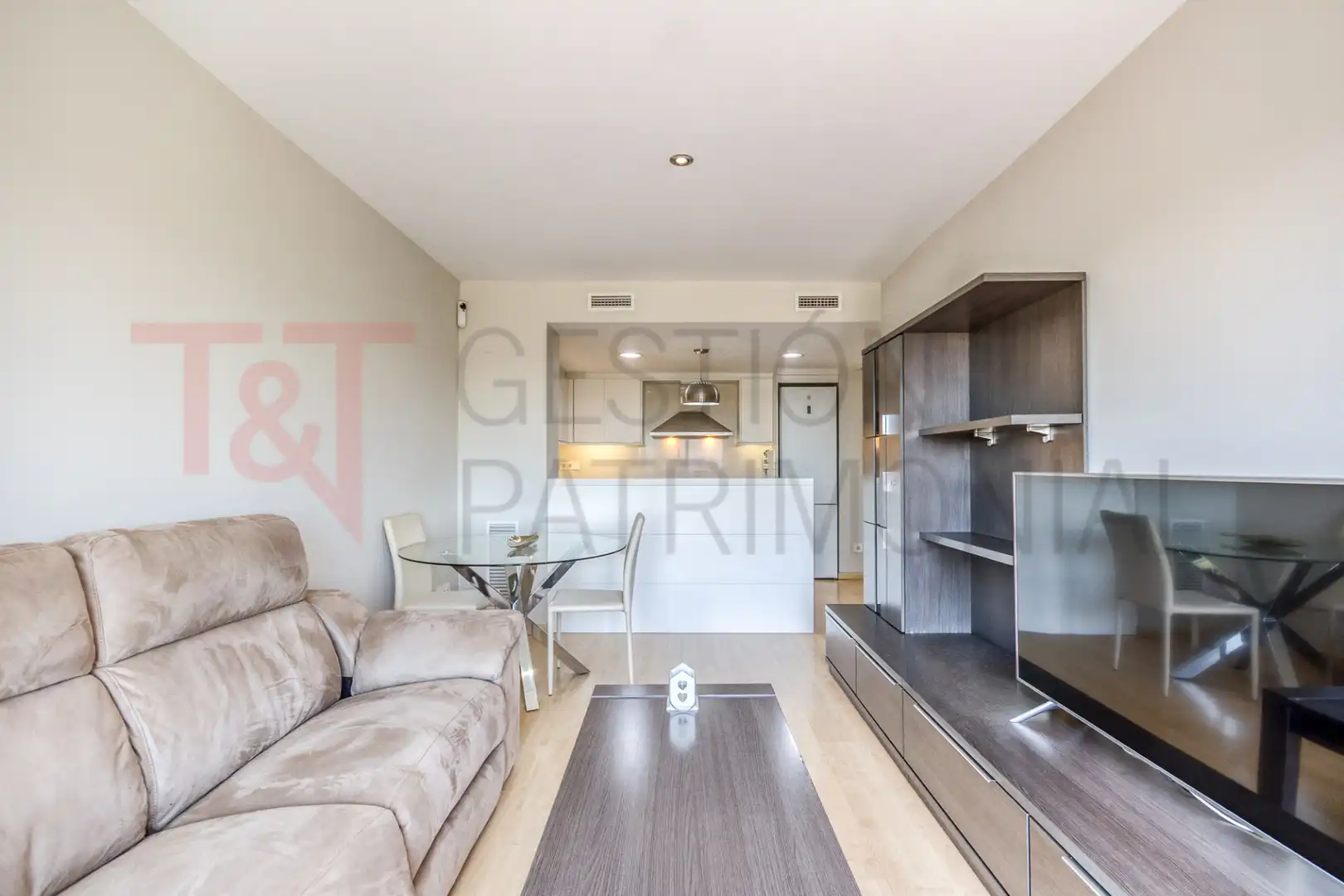 Living room of Flat for sale in Sabadell  with Air Conditioner, Heating and Terrace