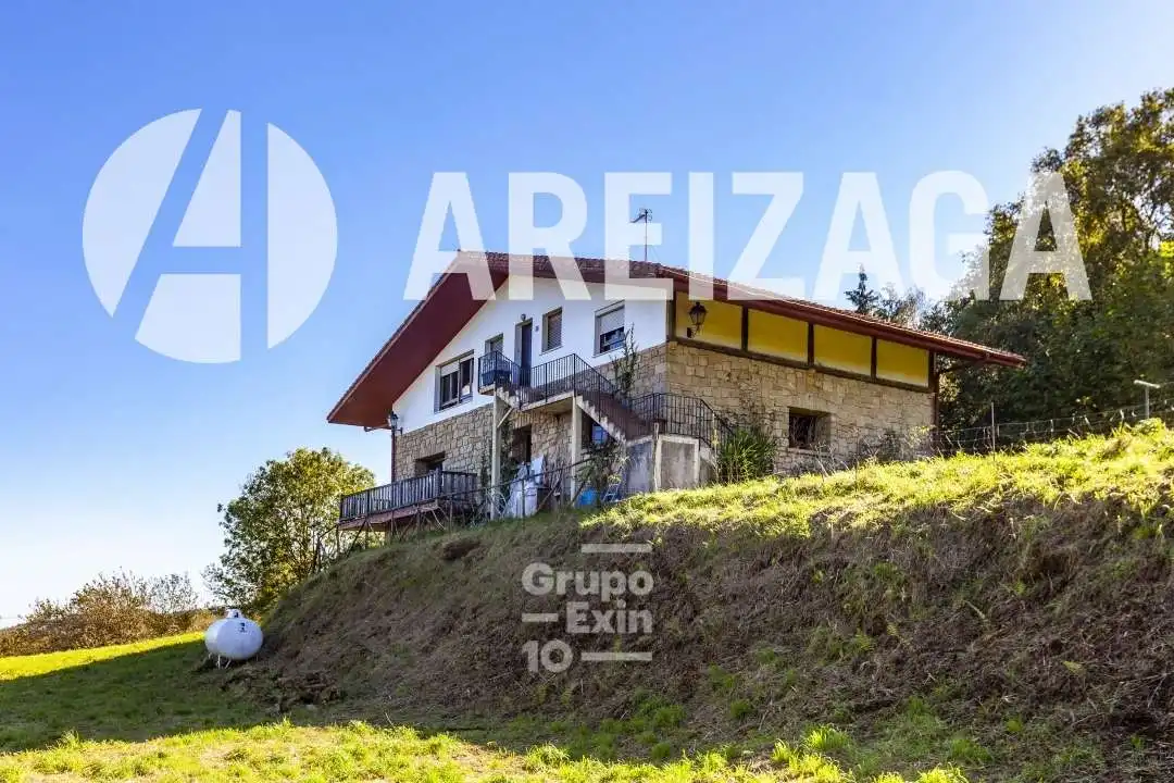 Exterior view of Houses for sale in Donostia - San Sebastián   with Heating, Private garden and Terrace