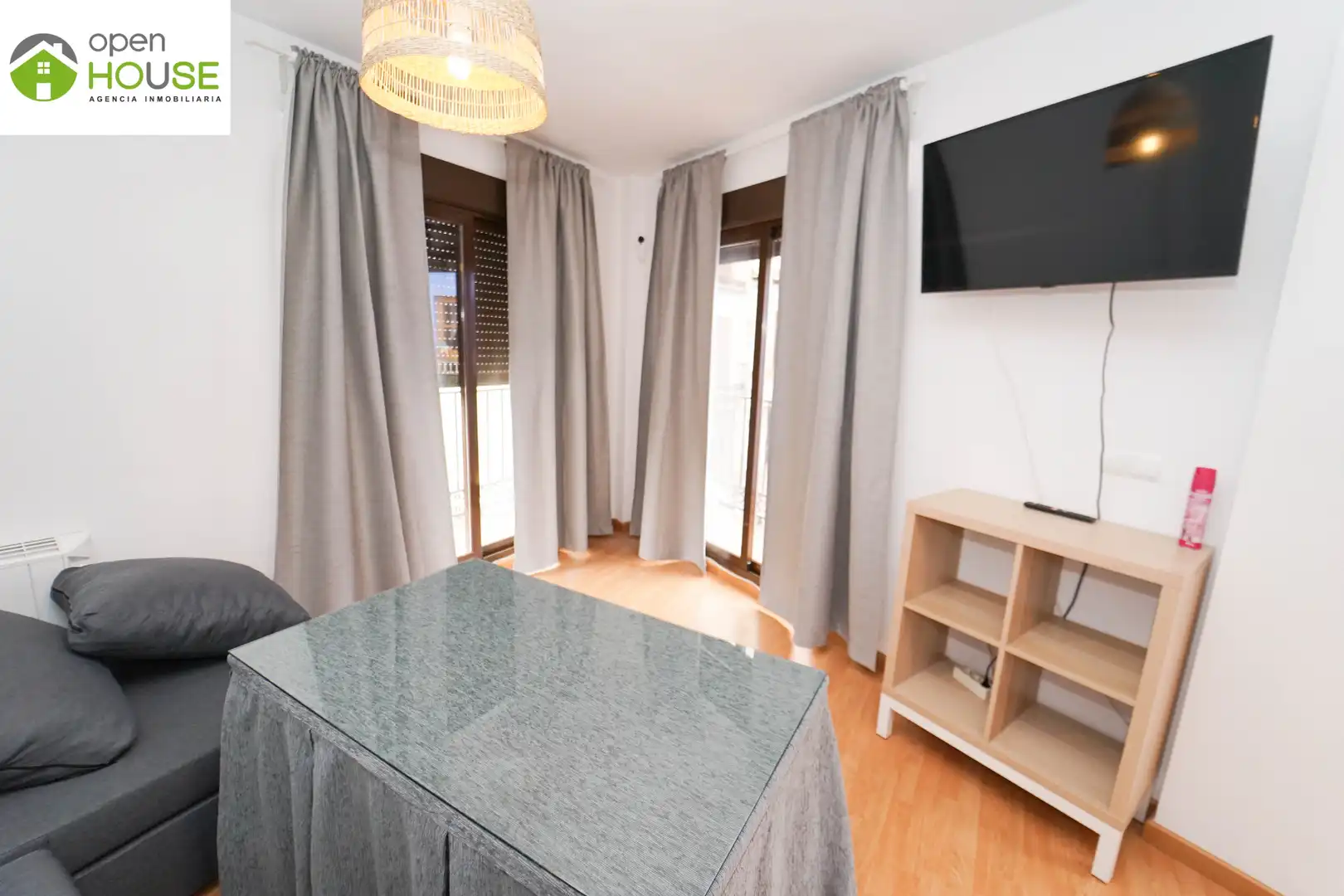 Appartamento con terrazza in affitto a Paseo del Río 11, imagen 7
