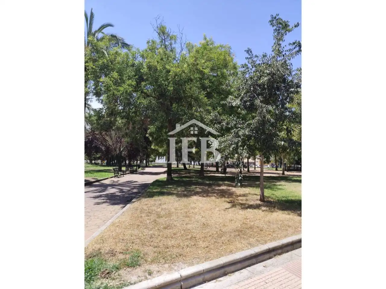 Flat for sale in Badajoz  with Air Conditioner, Heating and Storage room