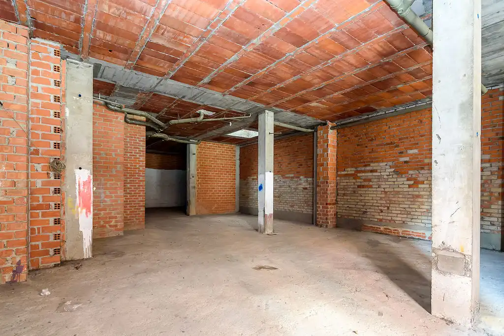 Geschaftsraum zum Verkauf in Oviedo 