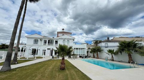 Foto 2 de Casa o xalet en venda a Travesia Avenida Burgos, El Zabal - Santa Margarita, La Línea de la Concepción