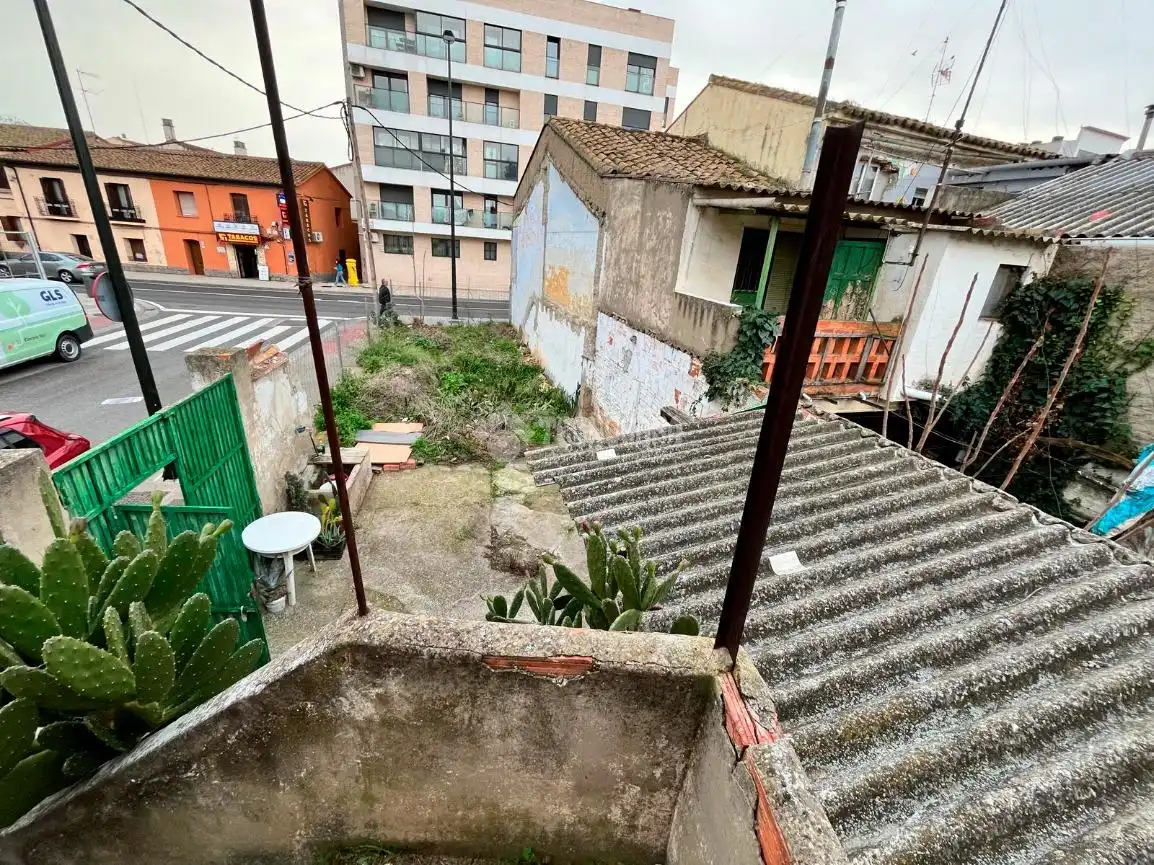 Exterior view of Residential for sale in Zaragoza