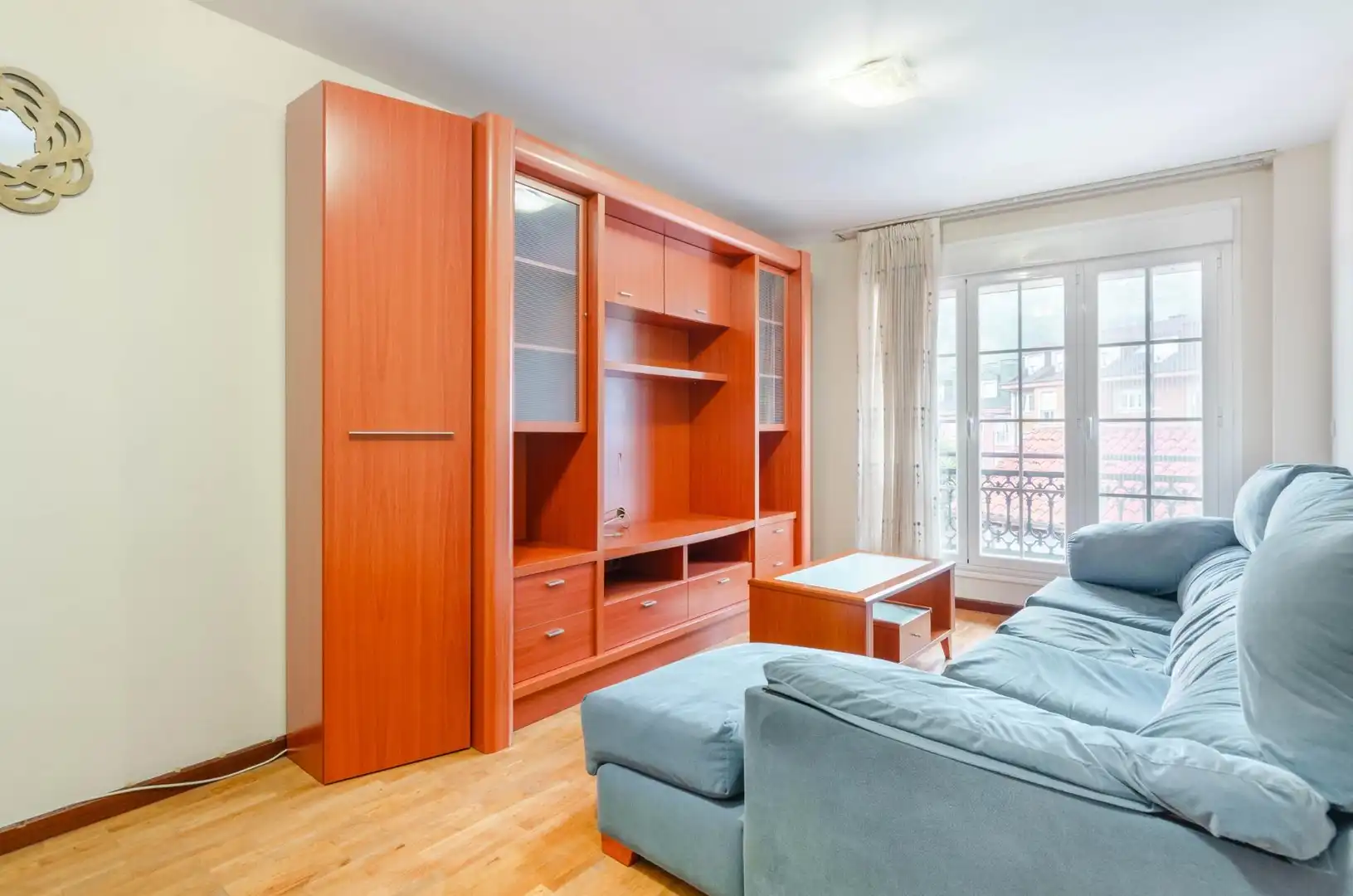 Sala de estar de Piso en venta en Mieres (Asturias) con Calefacción, Amueblado y Balcón