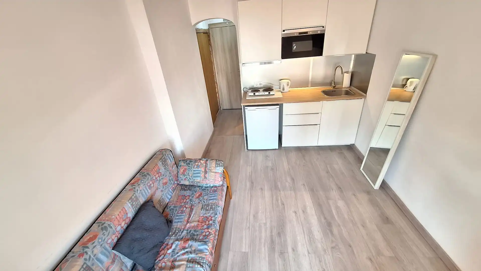 Habitación de Loft en venta en El Vendrell con Jardín privado