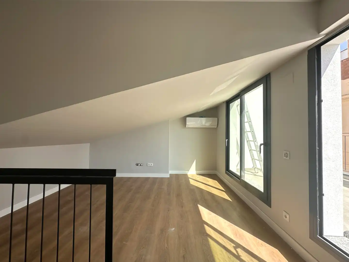 Terrassa de Casa o xalet en venda en Badalona amb Aire condicionat, Calefacció i Terrassa
