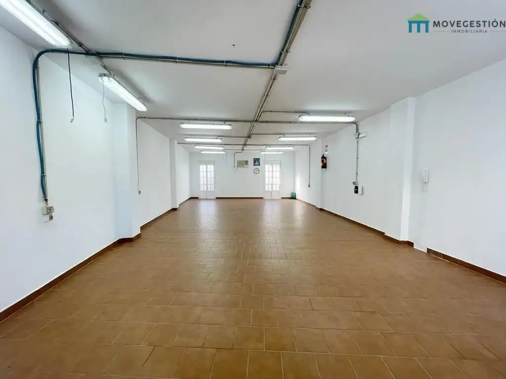 Commercial properties for rent in Casco antiguo - Convento - Caldereto