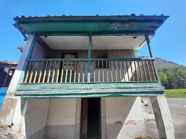 Casa con balcone in vendita a Calle Parteayer 5