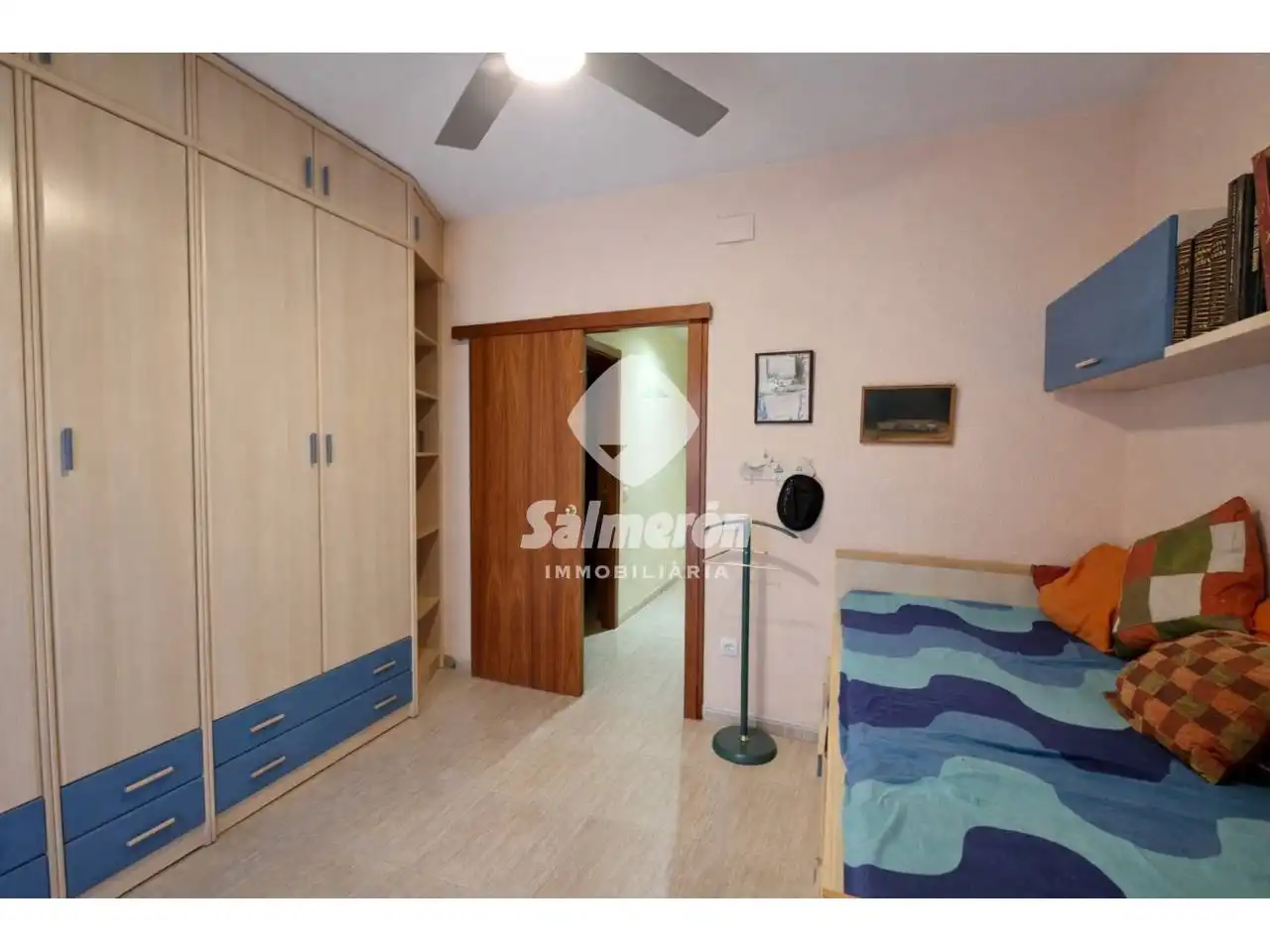 Schlafzimmer von Wohnung zum Verkauf in Palafolls mit Klimaanlage, Heizung und Abstellraum