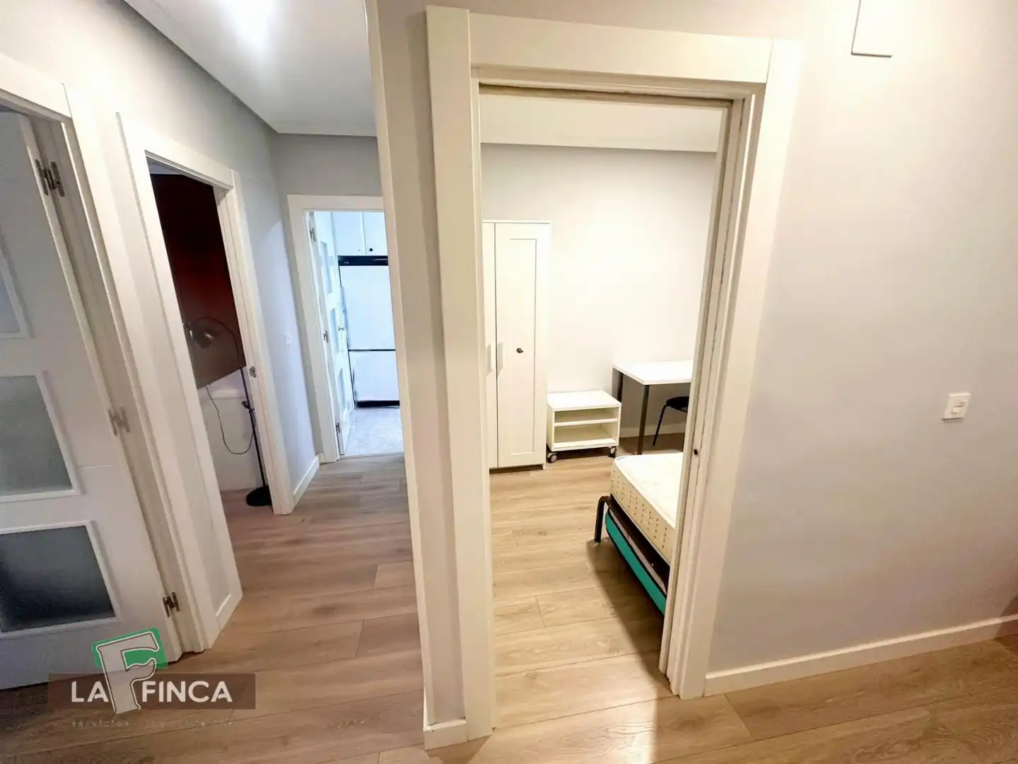 Piso en venta en Oviedo  con Calefacción y Trastero