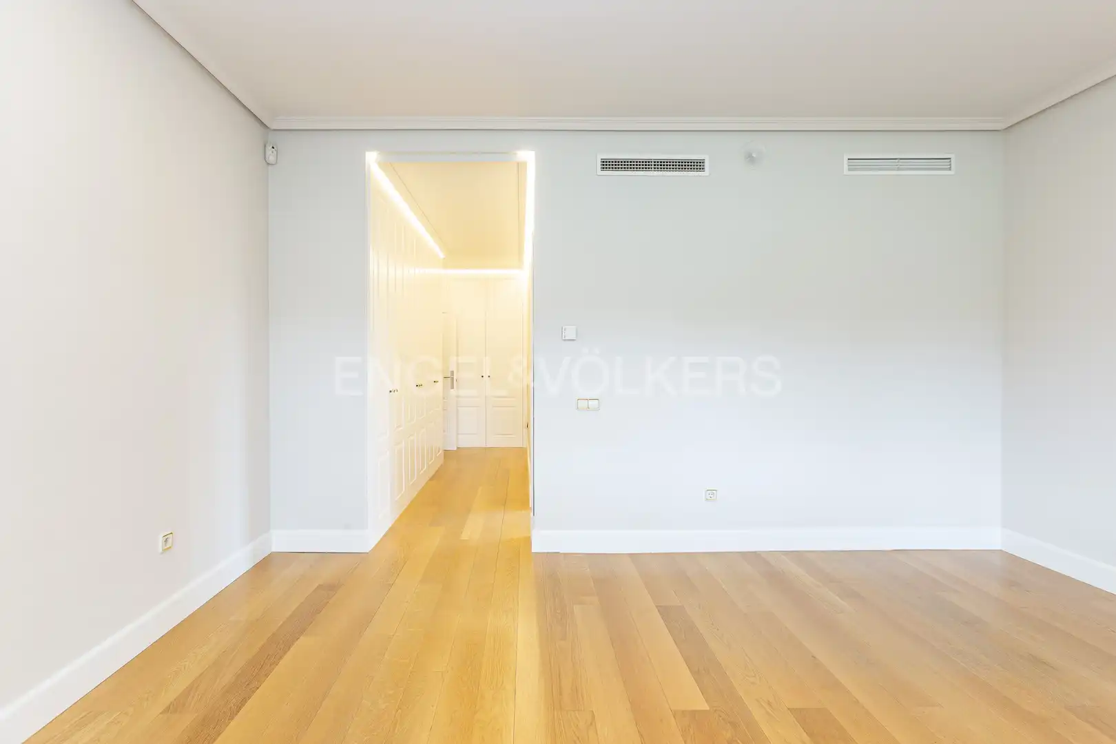 Casa con piscina en venta en Navalquejigo - Los Arroyos, imagen 30