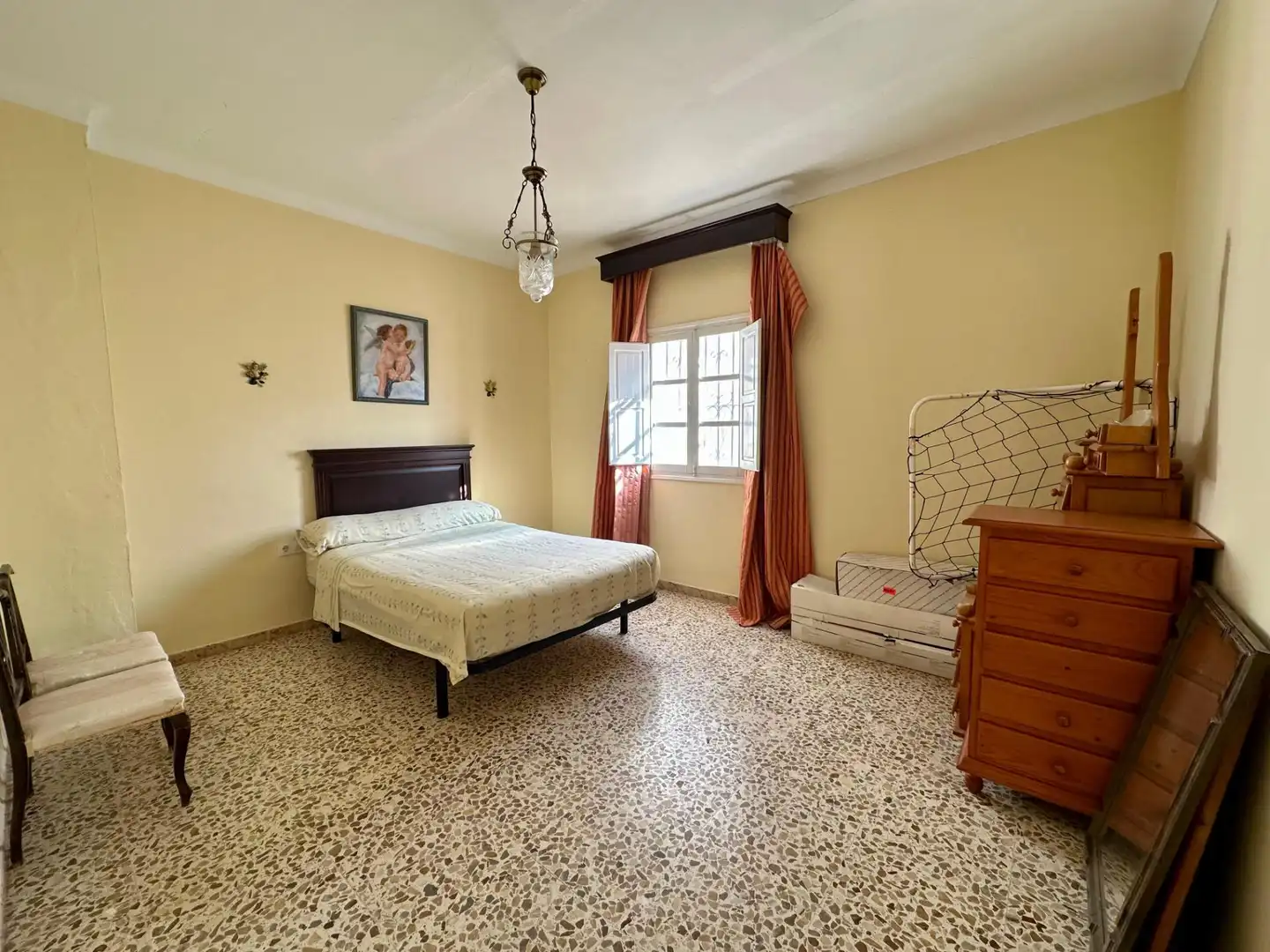 Dormitori de Casa o xalet en venda en Marchena
