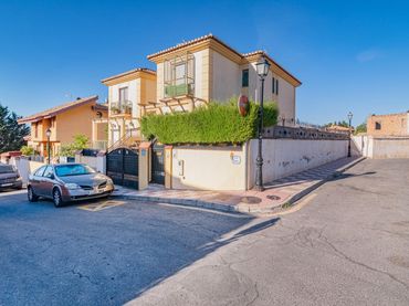 Maison avec balcon à vendre à MOLINO