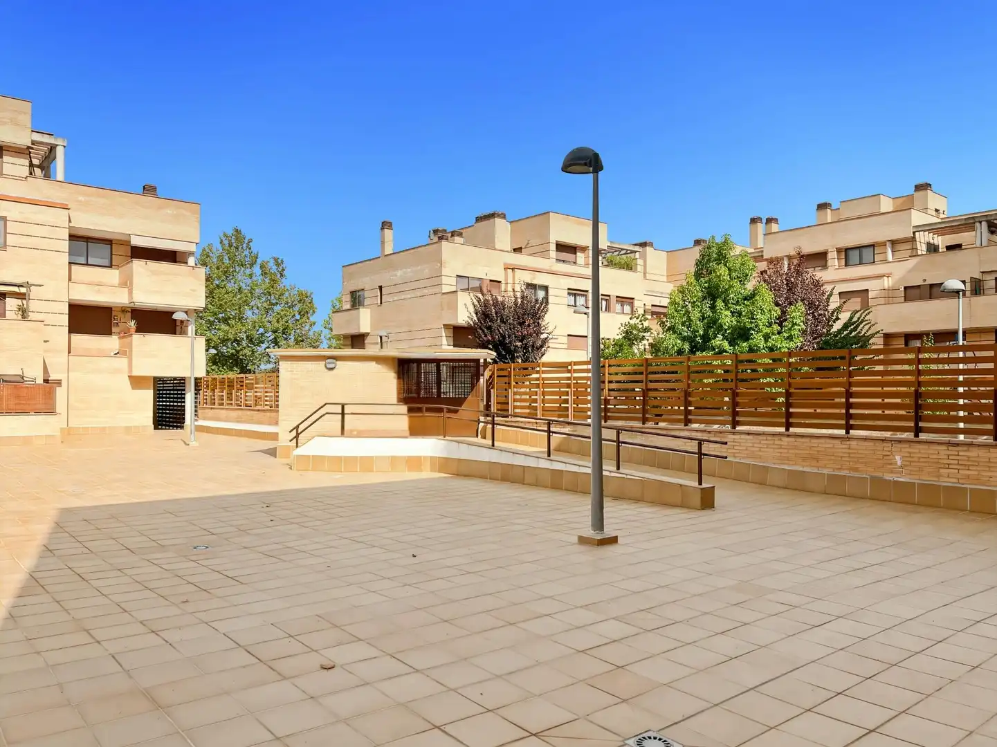 Planta baja en venta en Yebes, Guadalajara