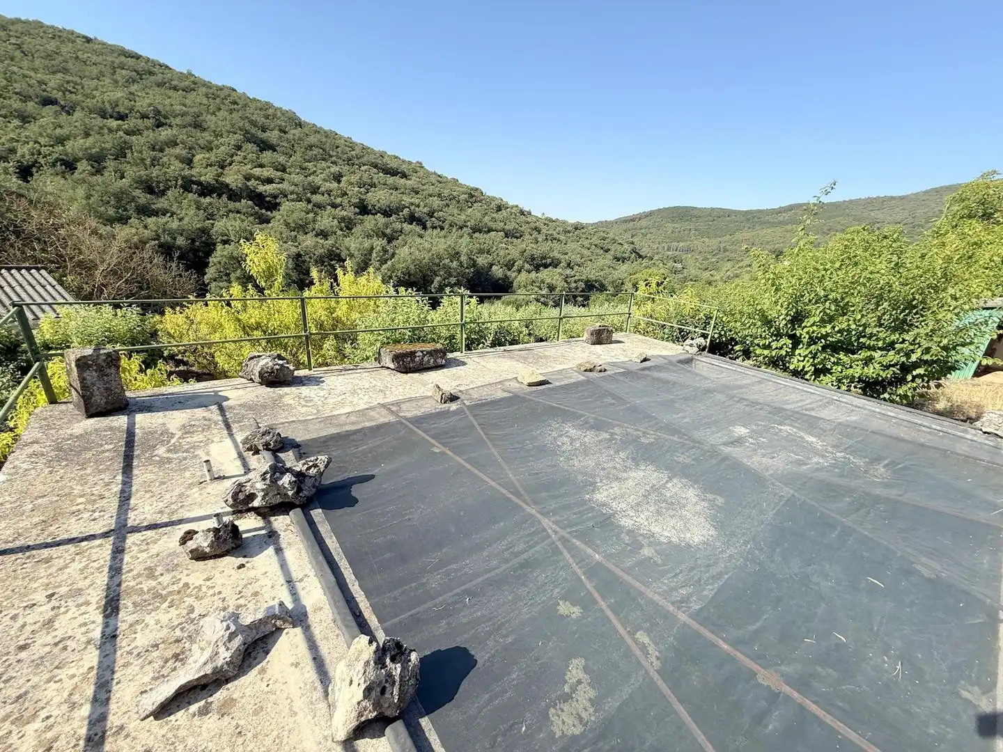 Terrace of Country homes for sale in Valle de Yerri / Deierri  with Private garden and Swimming Pool