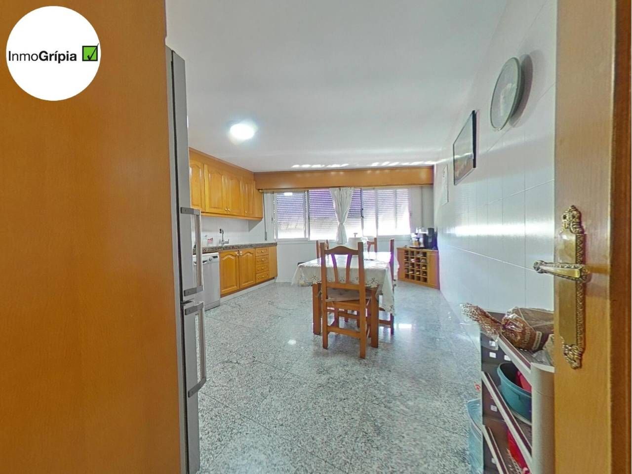 Cocina de Piso en venta en Terrassa con Aire acondicionado, Calefacción y Balcón