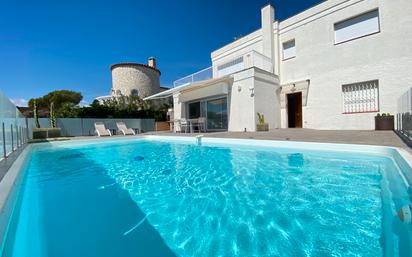 Swimming pool of House or chalet for sale in Roses  with Air Conditioner, Private garden and Terrace