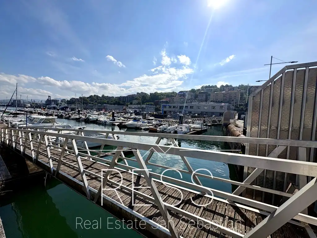 Vista exterior de Piso en venta en Pasaia, Gipuzkoa