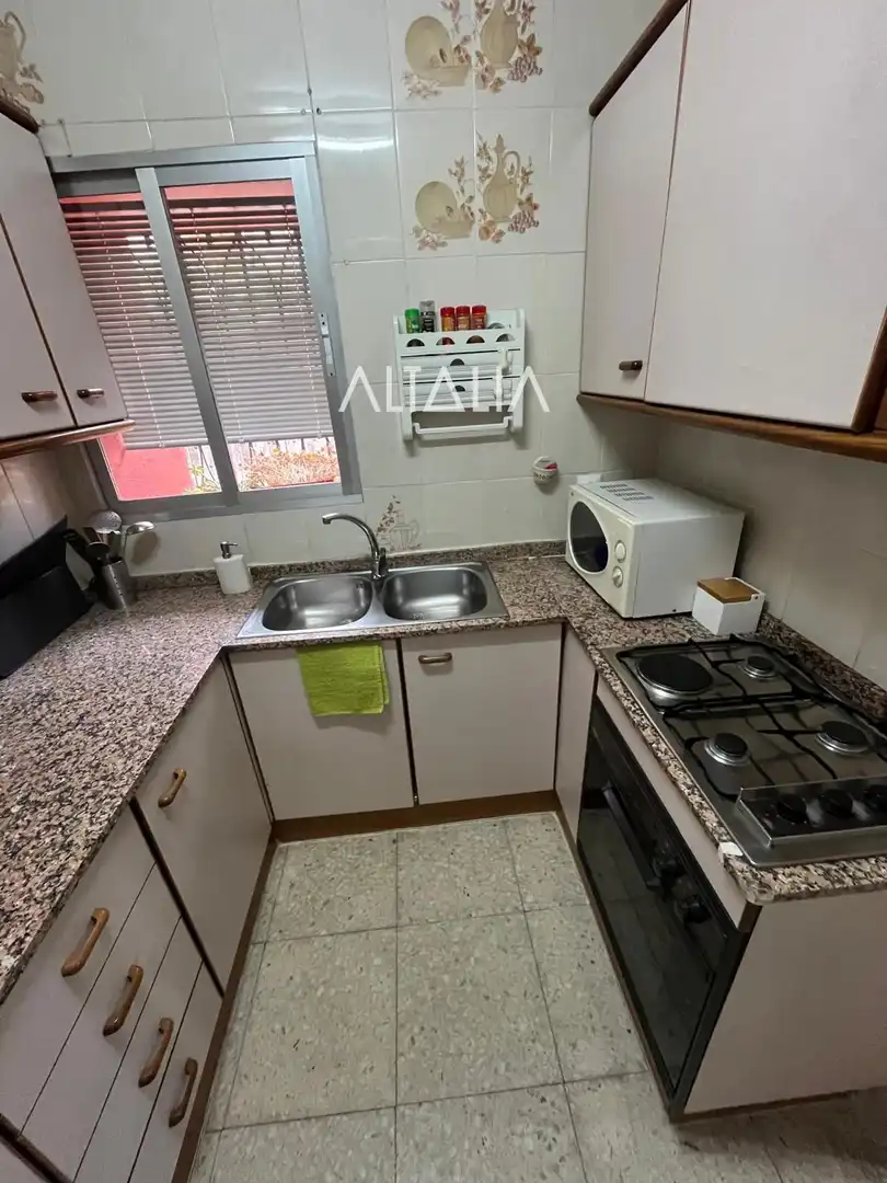 Cocina de Casa adosada en venta en Fuentes con Calefacción, Terraza y Trastero