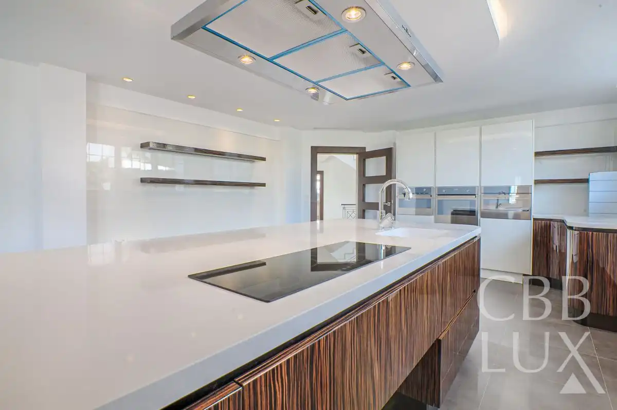 Chalet con terraza en venta en Pueblo - Urbanizaciones, imagen 14
