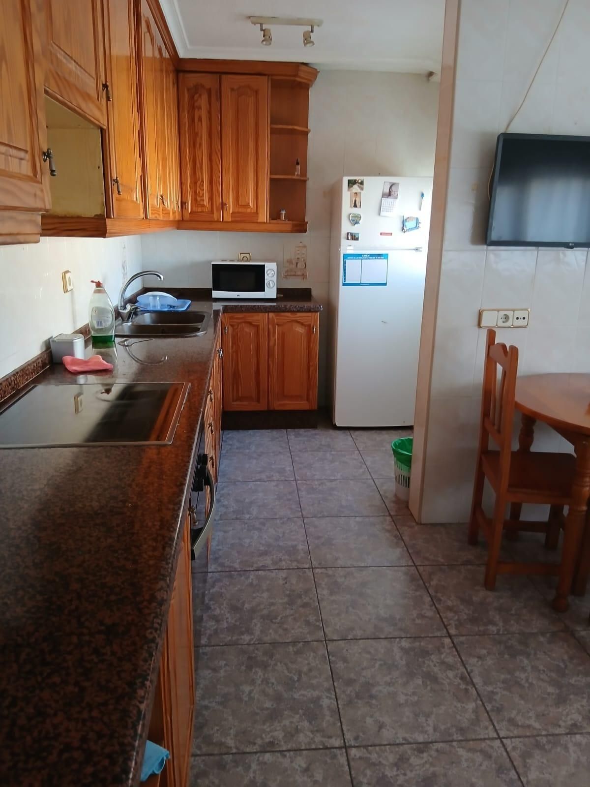 Kitchen of Flat for sale in Elche / Elx