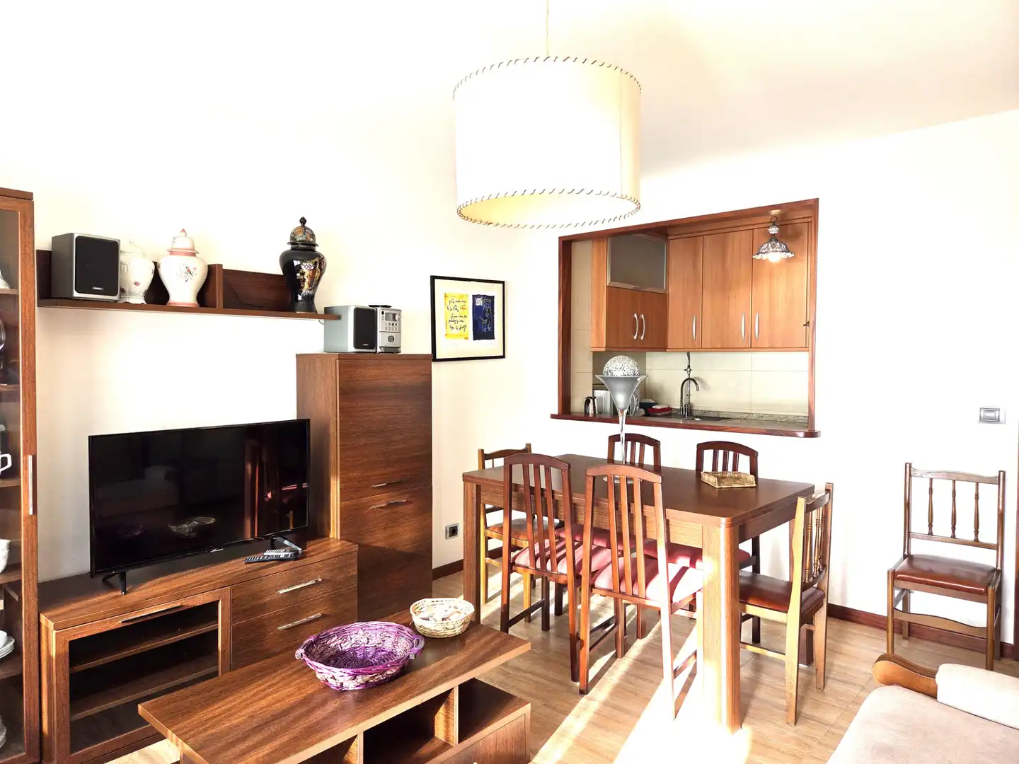 Esszimmer von Wohnungen zur Miete in Sanxenxo mit Terrasse, Möbliert und Ofen