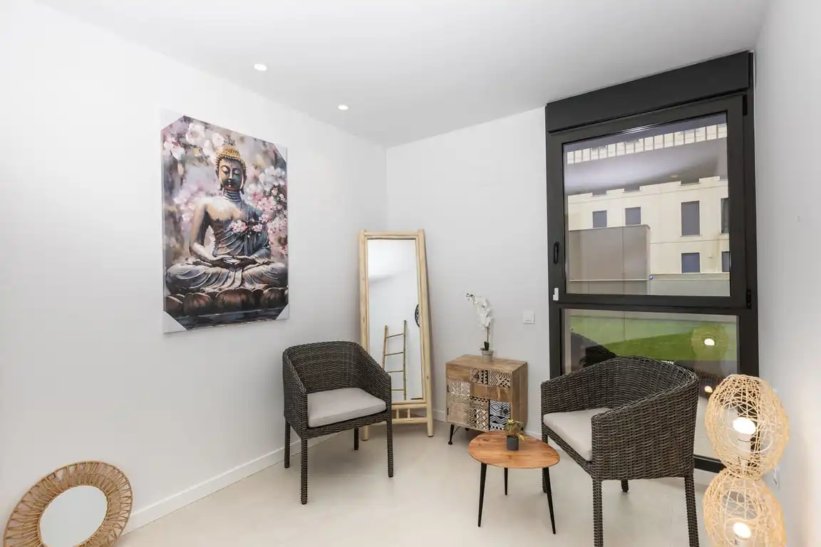 Habitación de Apartamento de alquiler en Dénia con Aire acondicionado, Jardín privado y Terraza