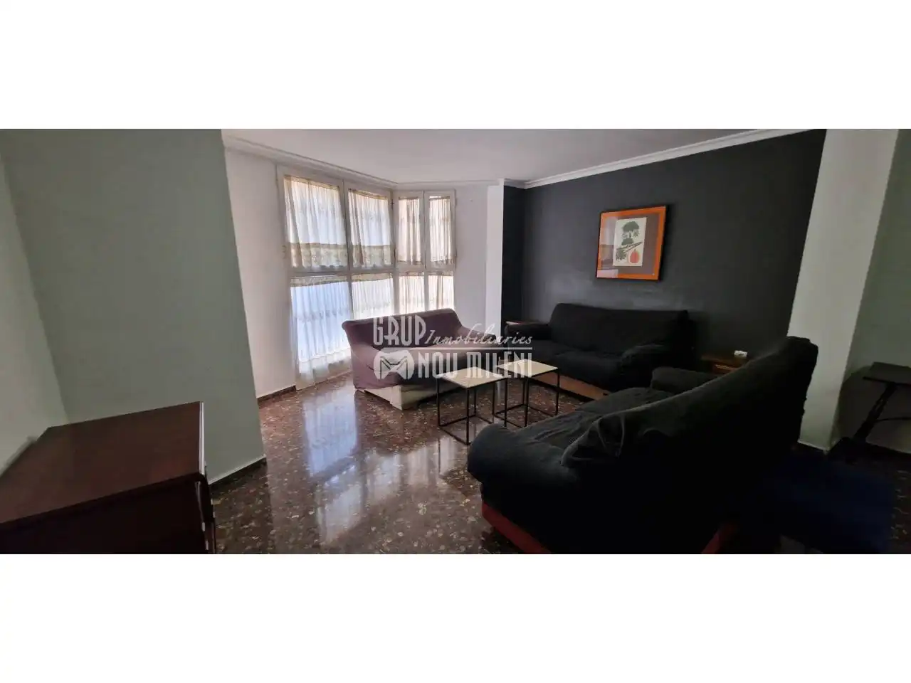 Vista exterior de Piso en venta en Burjassot con Amueblado y Balcón