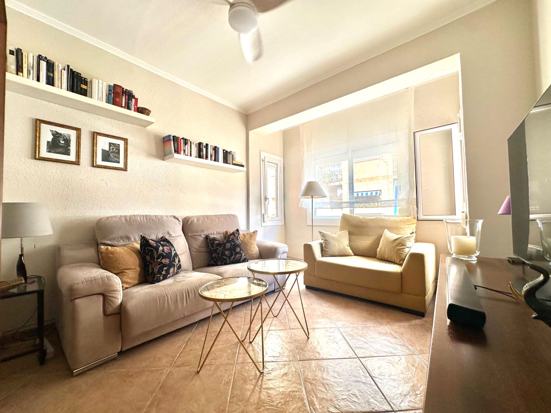 Living room of Flat for sale in Santa Coloma de Gramenet