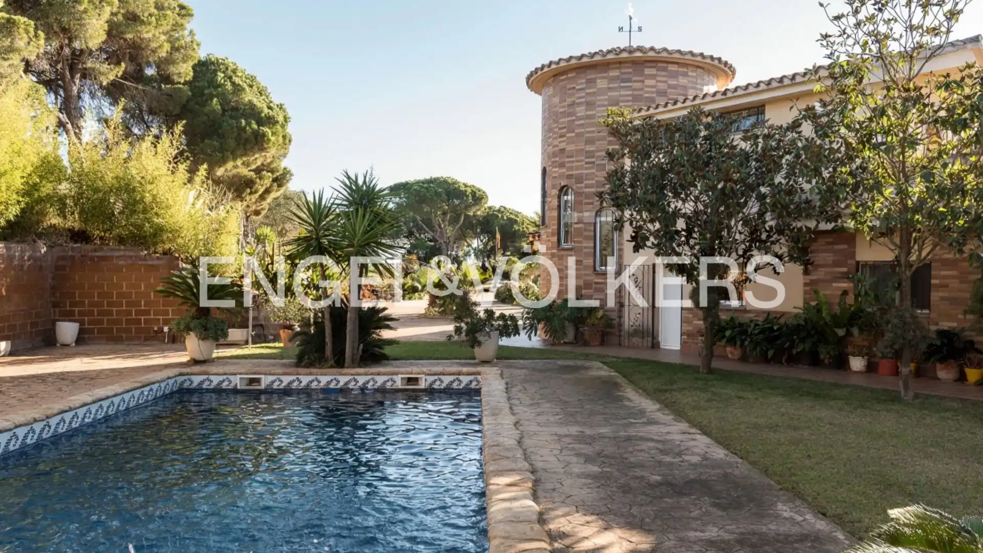 Exterior view of Houses for sale in Canet de Mar  with Heating, Private garden and Terrace