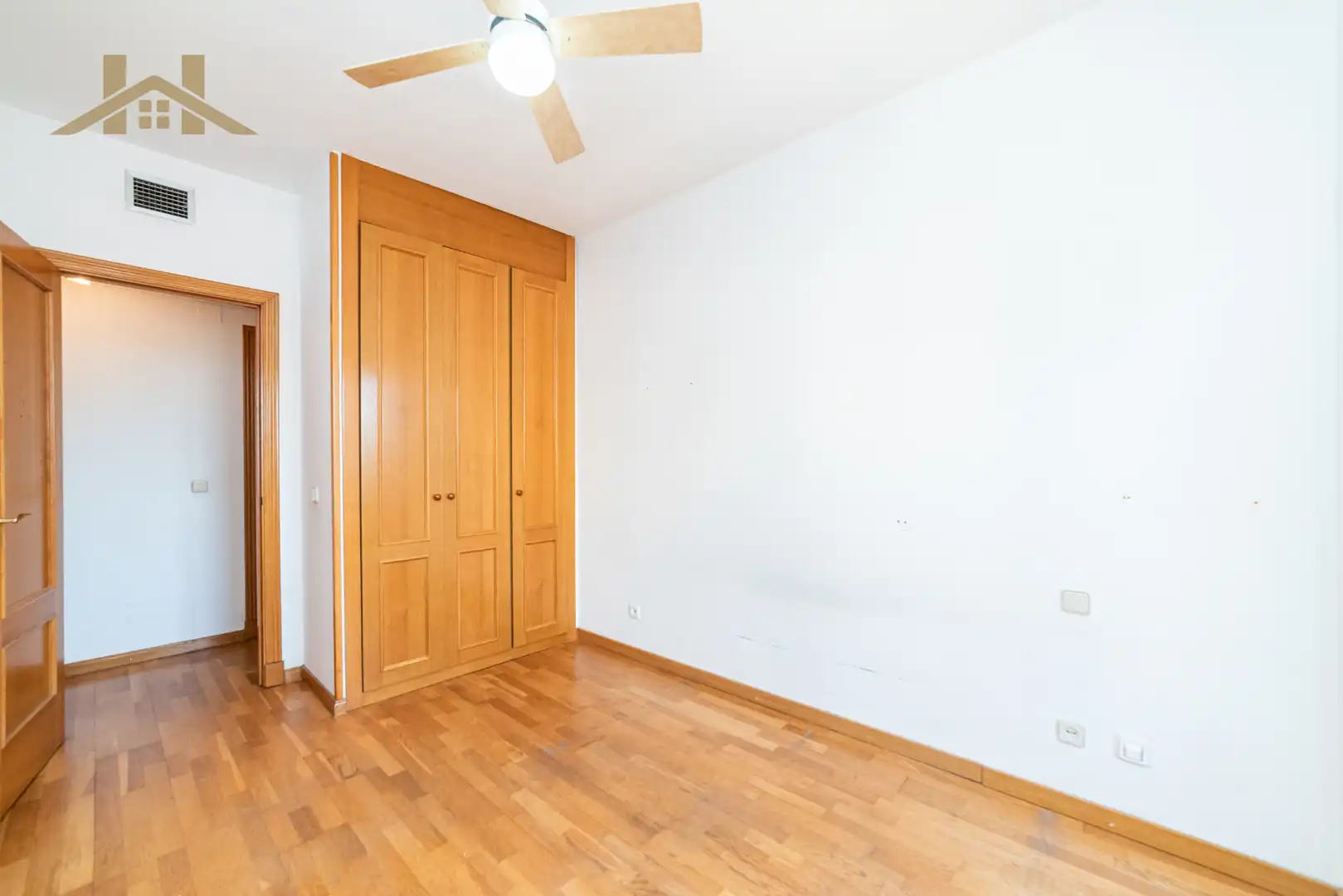 Schlafzimmer von Wohnung zum Verkauf in Brunete mit Heizung, Abstellraum und Balkon