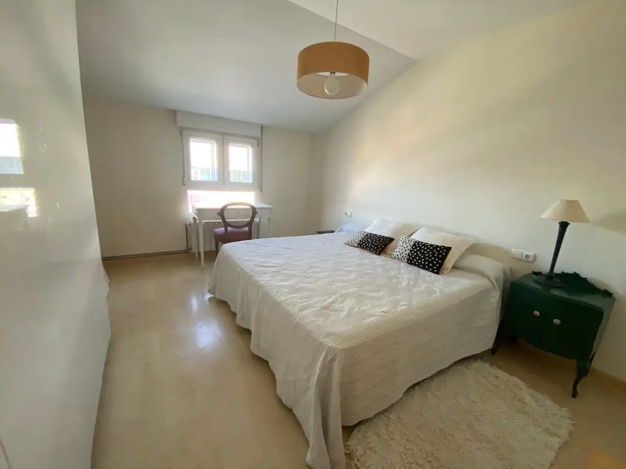 Habitación de Ático en venta en Villena con Aire acondicionado, Calefacción y Terraza