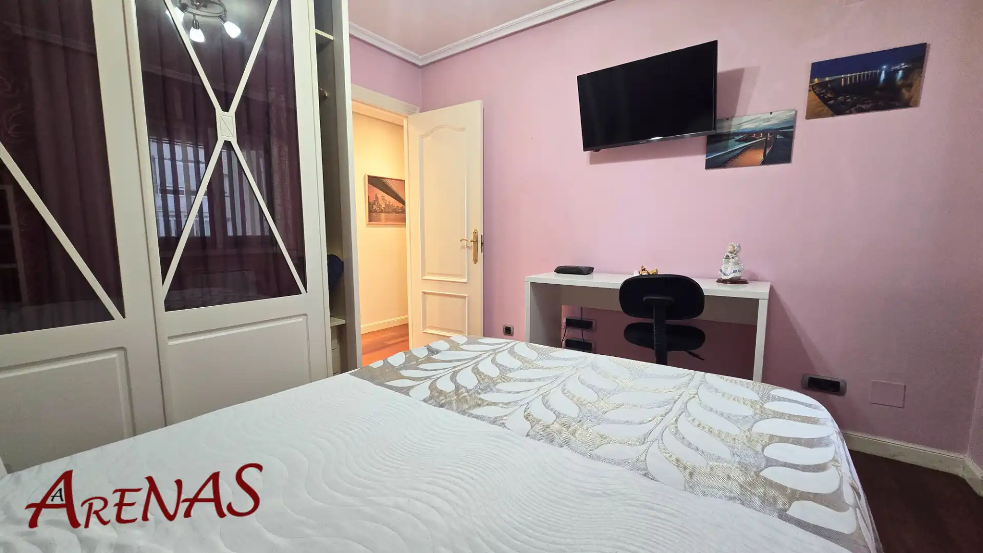 Schlafzimmer von Wohnung zum Verkauf in Laredo mit Heizung, Parkett und Möbliert